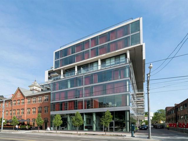 234 - 461 Adelaide St W