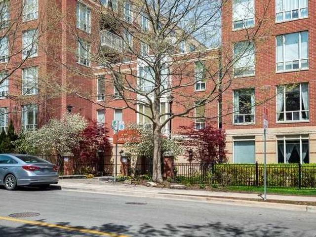 208 - 455 Rosewell Ave