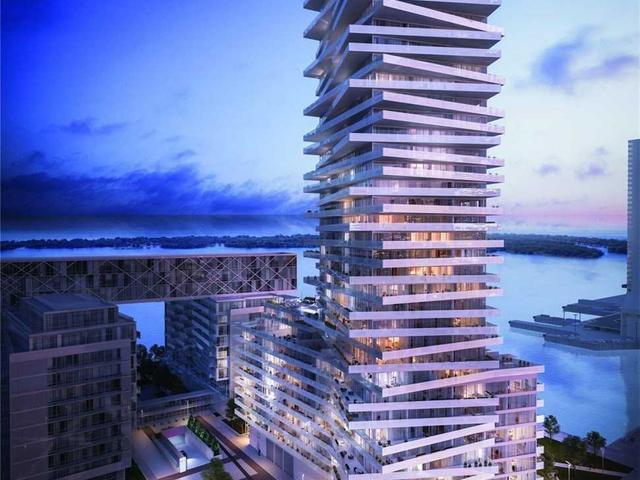 921 - 15 Queens Quay E