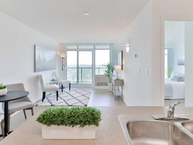 2506 - 5500 Yonge St