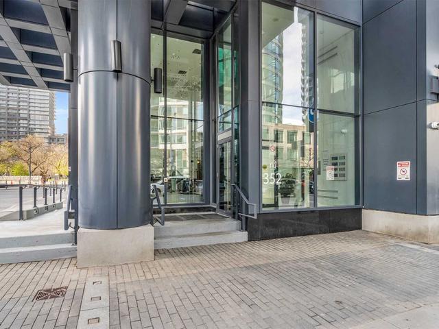 1413 - 352 Front St W