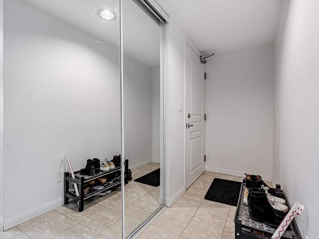 1419 - 140 Simcoe St