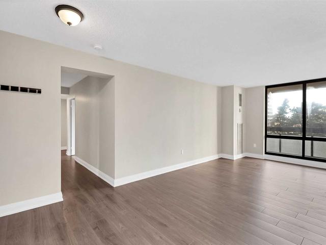 206 - 350 Seneca Hill Dr