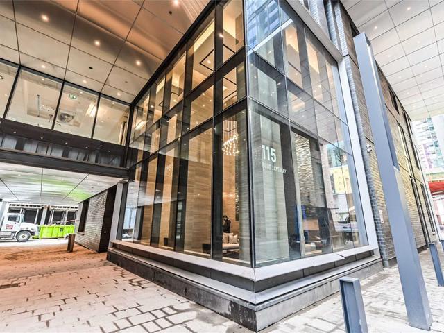 3102 - 115 Blue Jays Way