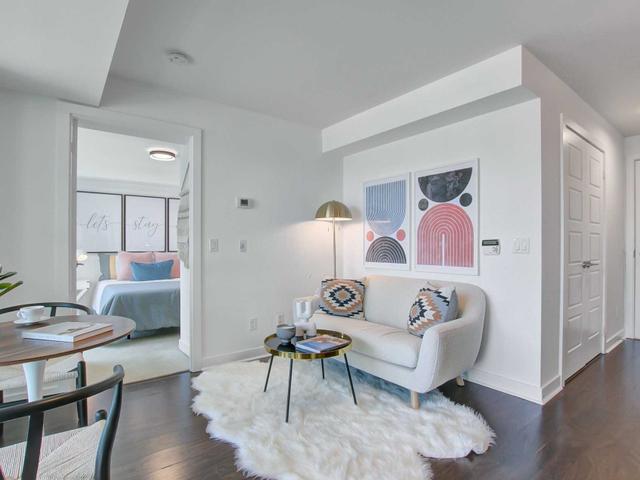 2012 - 100 Western Battery Rd