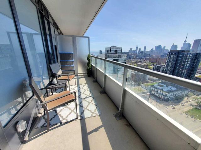 2709W - 225 Sumach St