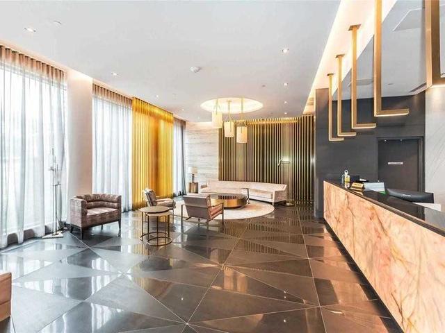 821 - 7 Kenaston Gdns