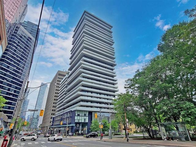 2502 - 57 St. Joseph St