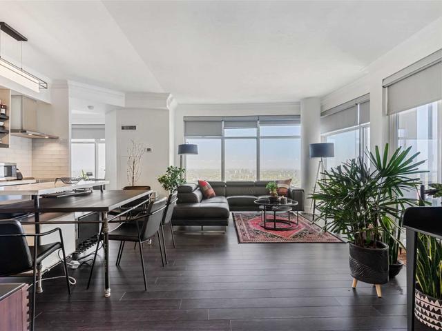 4108 - 2191 Yonge St