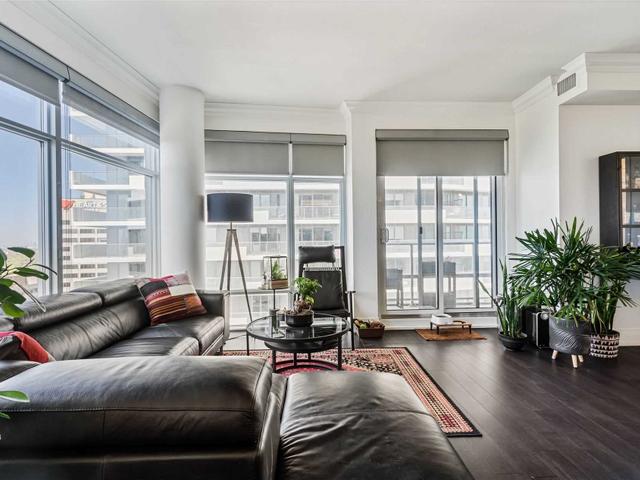 4108 - 2191 Yonge St