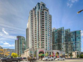 1809 - 7 Lorraine Dr