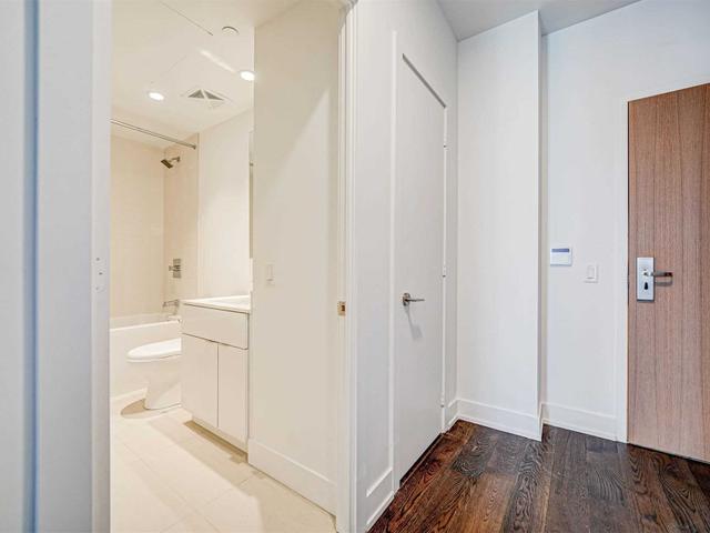 3609 - 7 Grenville St