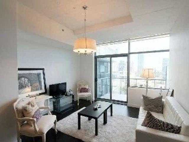 PH1002 - 55 Stewart St