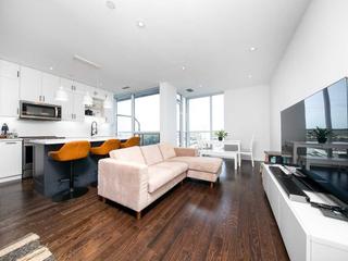 826 - 2885 Bayview Ave