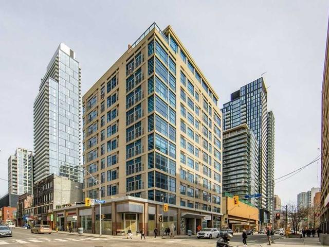 311 - 8 Wellesley St