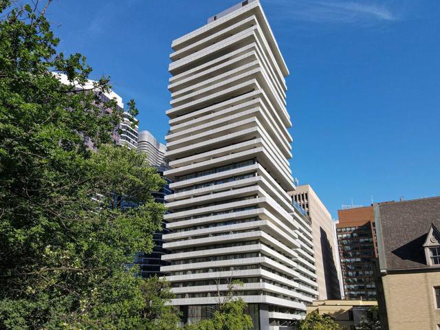 1201 - 57 St Joseph St