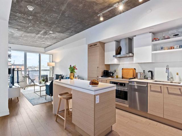 711 - 1030 King St W