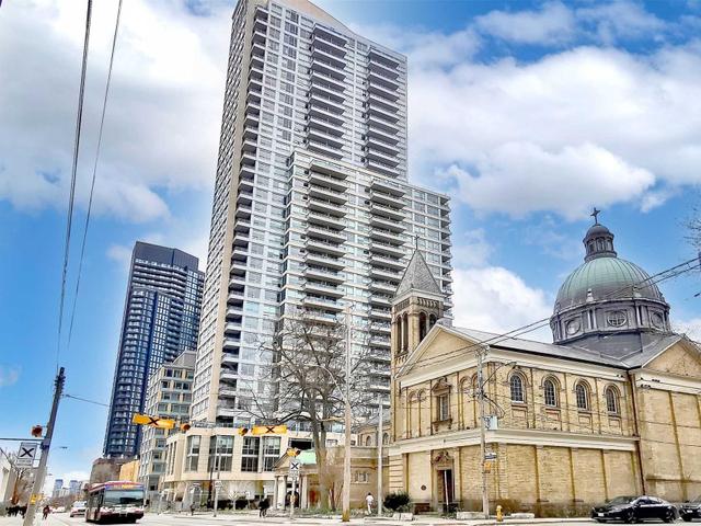 2506 - 500 Sherbourne St