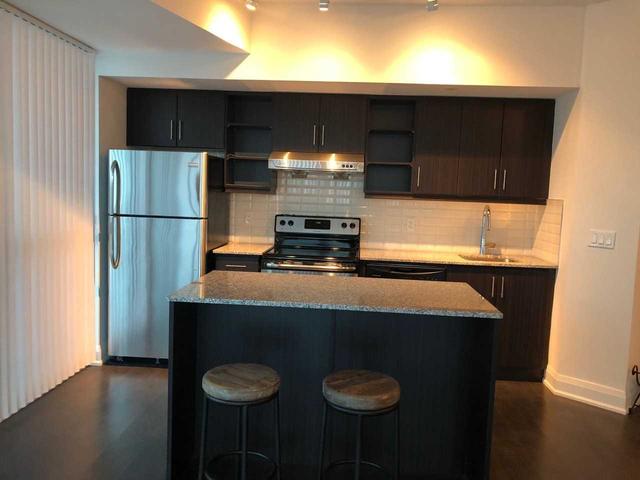 1105 - 160 Vanderhoof Ave