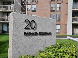 318W - 20 Fashion Rose Way