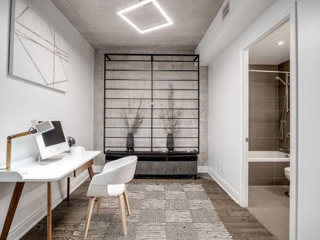 309 - 608 Richmond St W