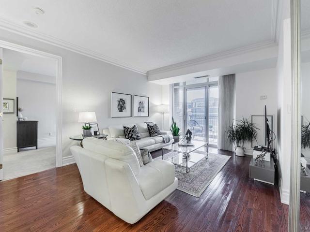 708 - 10 Old York Mills Rd