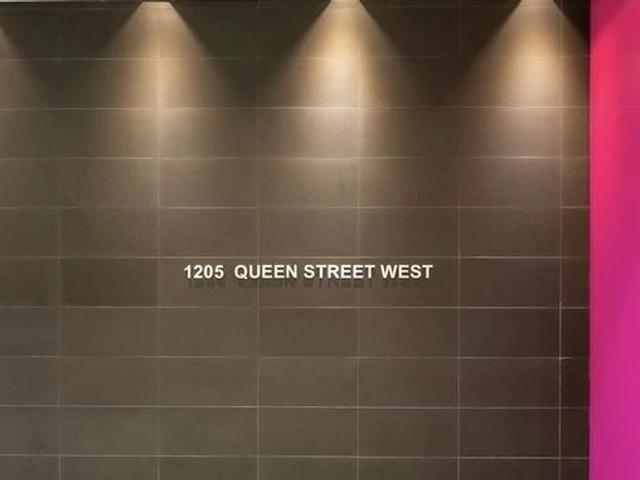 411 - 1205 Queen St W