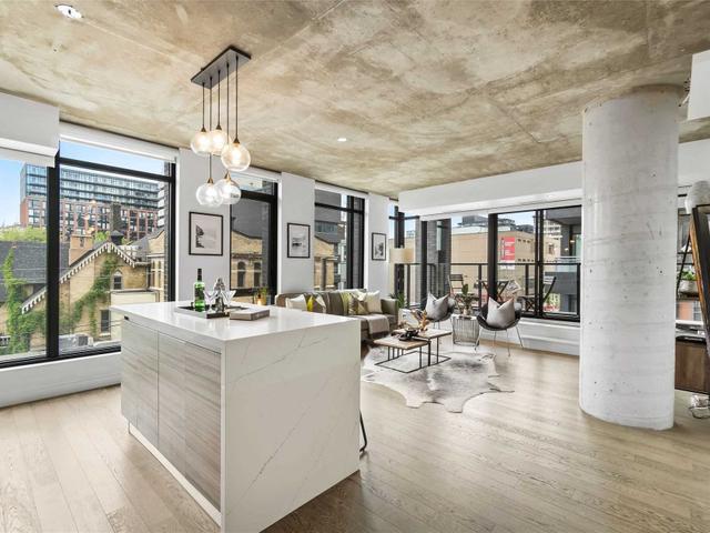 314 - 111 Bathurst St