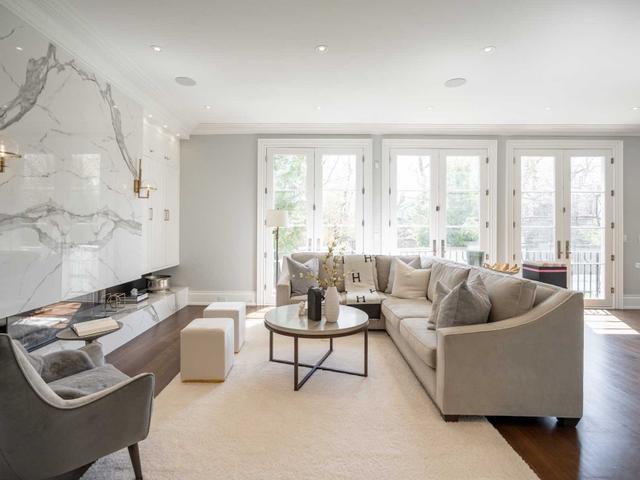 100 Ardwold Gate