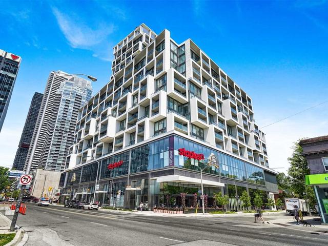 1715 - 8 Hillsdale Ave E