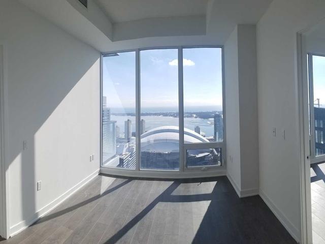 5301 - 125 Blue Jays Way