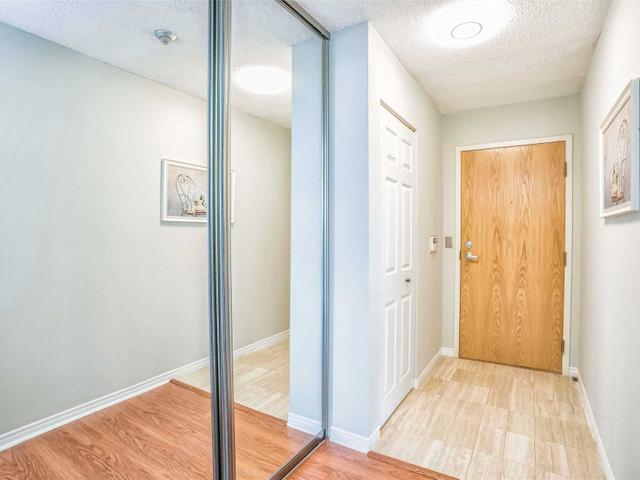 2601 - 7 Concorde Pl