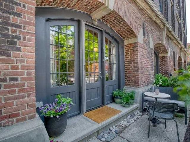 107 - 183 Dovercourt Rd