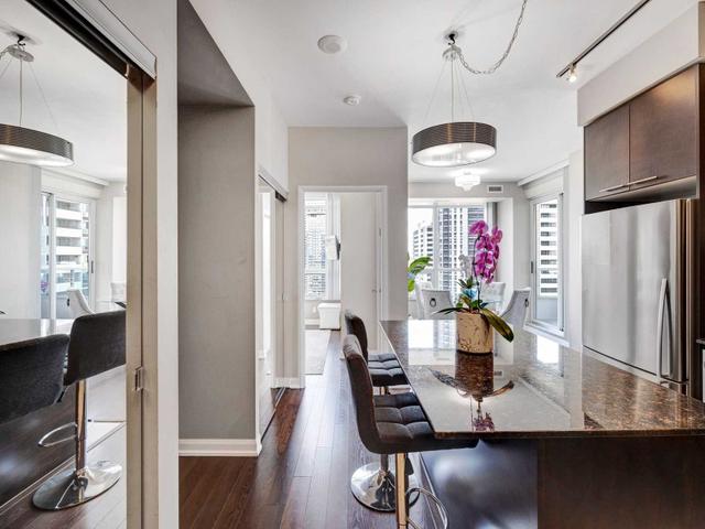 2103 - 500 Sherbourne St