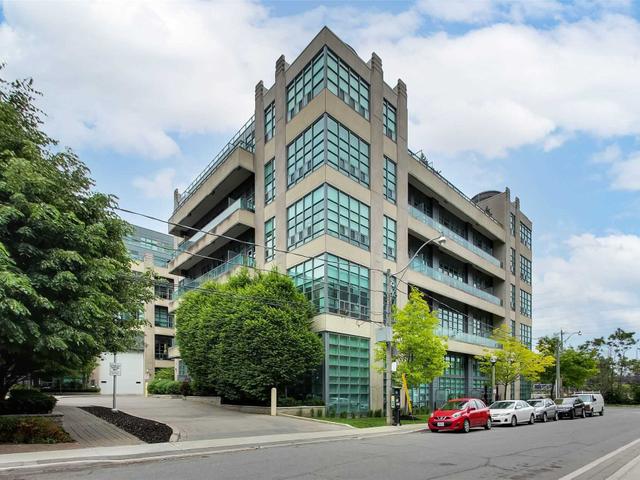 602 - 380 Macpherson Ave