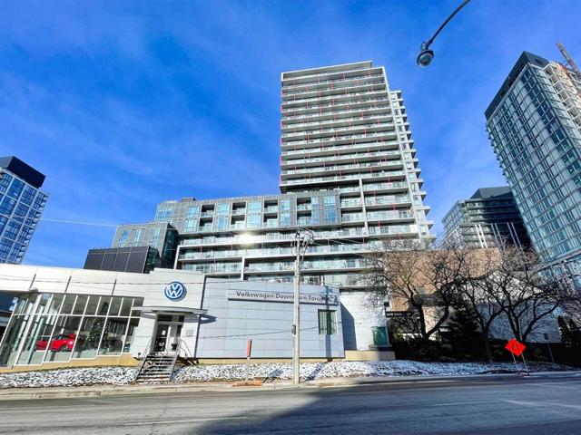 1712 - 120 Parliament St