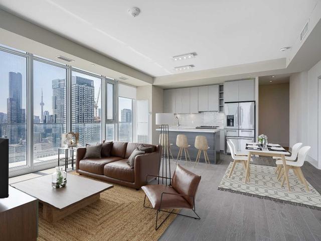 PH08 - 50 Wellesley St E