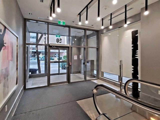 PH05 - 50 Wellesley St E