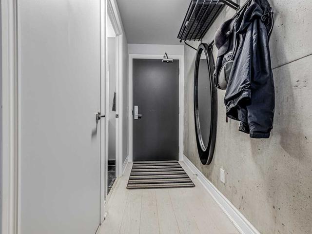 812 - 608 Richmond St W