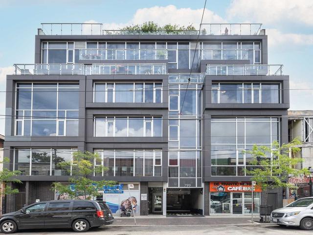 403 - 799 College St