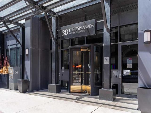 908 - 38 The Esplanade St