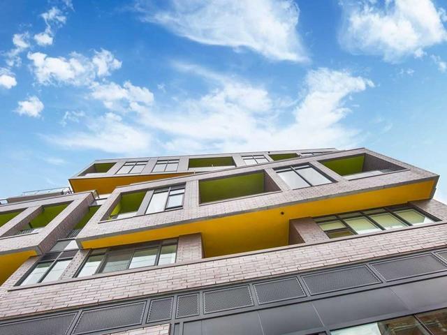 311 - 109 Ossington Ave