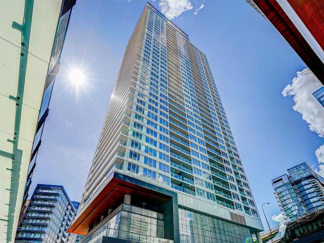 2307 - 19 Bathurst St