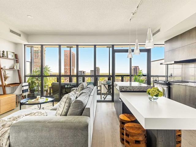 3411 - 101 Charles St E
