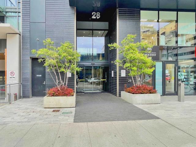 909 - 28 Wellesley St E