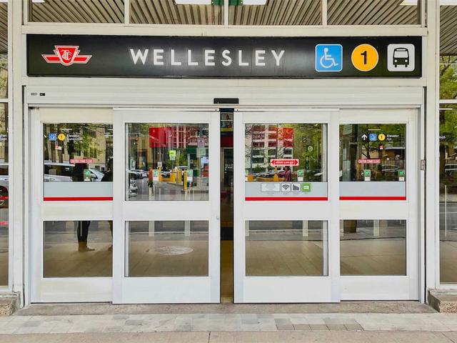 909 - 28 Wellesley St E