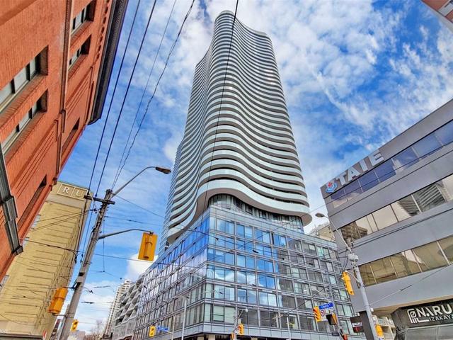 3310 - 403 Church St