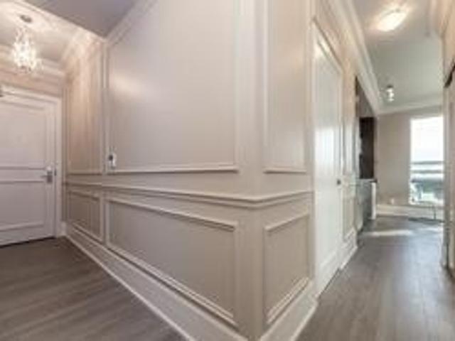 2103 - 318 Richmond St W