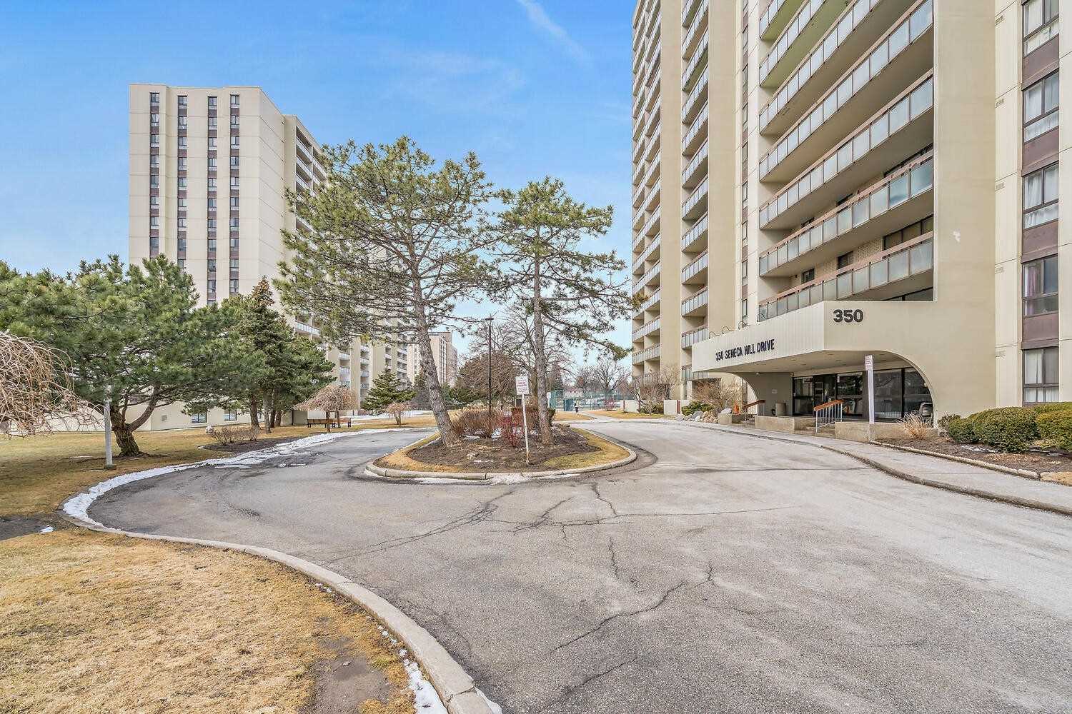  1411 350 Seneca Hill Dr, North York Leased, C5661770 Condos.ca