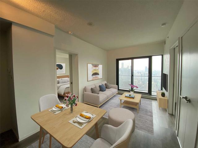 4207 - 159 Dundas St E